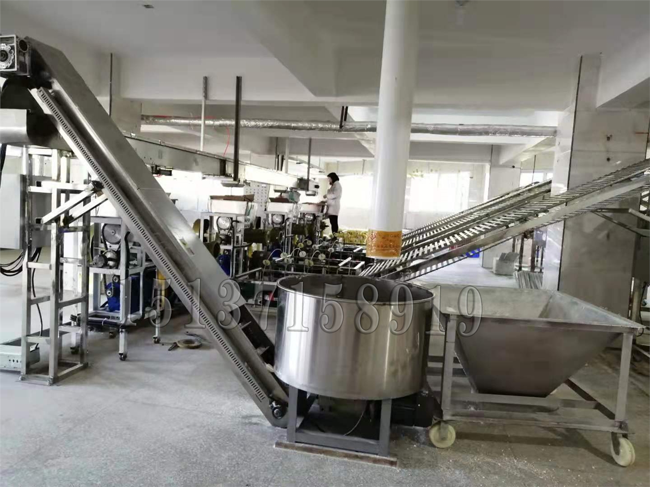 全自動(dòng)米線機(jī)安裝現(xiàn)場